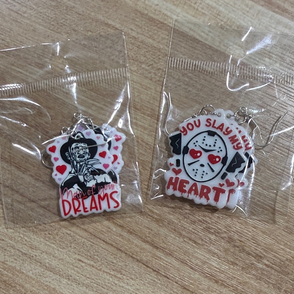 Horror-Themed Valentine’s Day Earrings Set - Red and Black